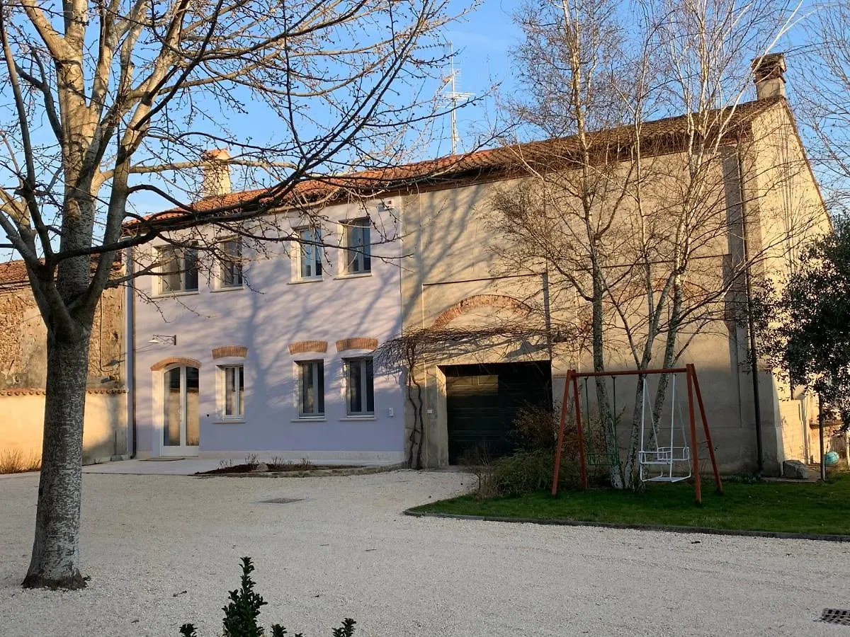 B&B Nonna Teresa Roverbella Bed & Breakfast