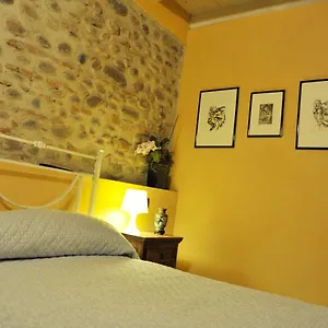 Corte Cornalino Bed & Breakfast